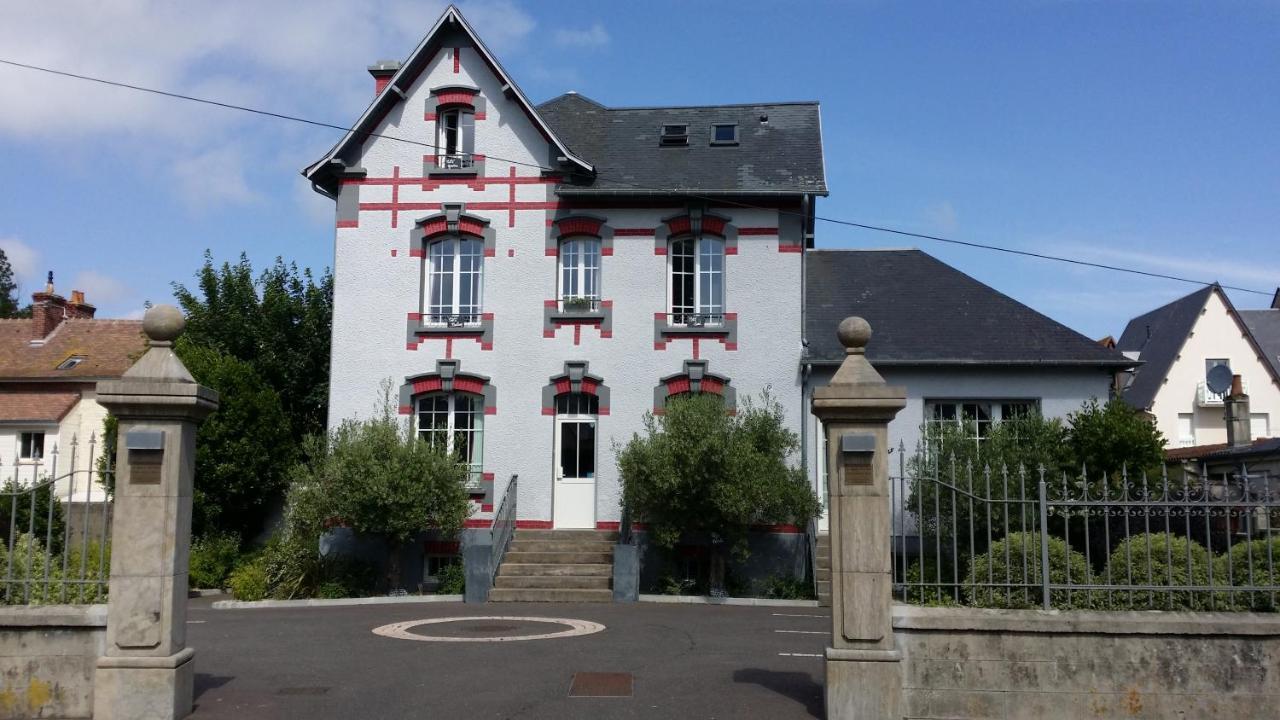 Le Manoir D'A Cote Hotel Courseulles-sur-Mer Kültér fotó